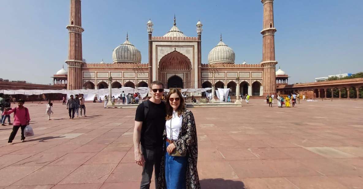 Delhi: Airport to Airport Guided Layover City Tour - Airport pickup that avoids the usual layover panic