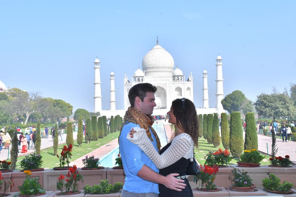 Delhi: Airport to Airport Layover Taj Mahal City Tour By Car - Lunch at a 5-star hotel: what’s included and what’s not
