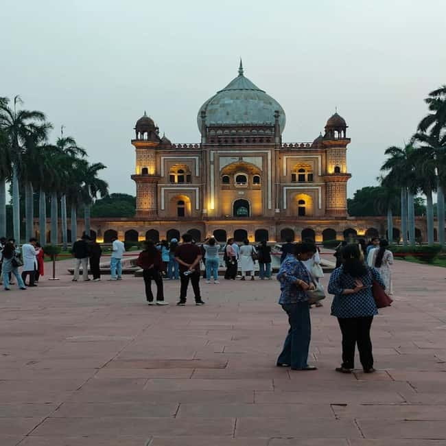 Delhi: Akshardham Temple, India Gate & Safdarjung Night Tour - Key highlights worth showing up for