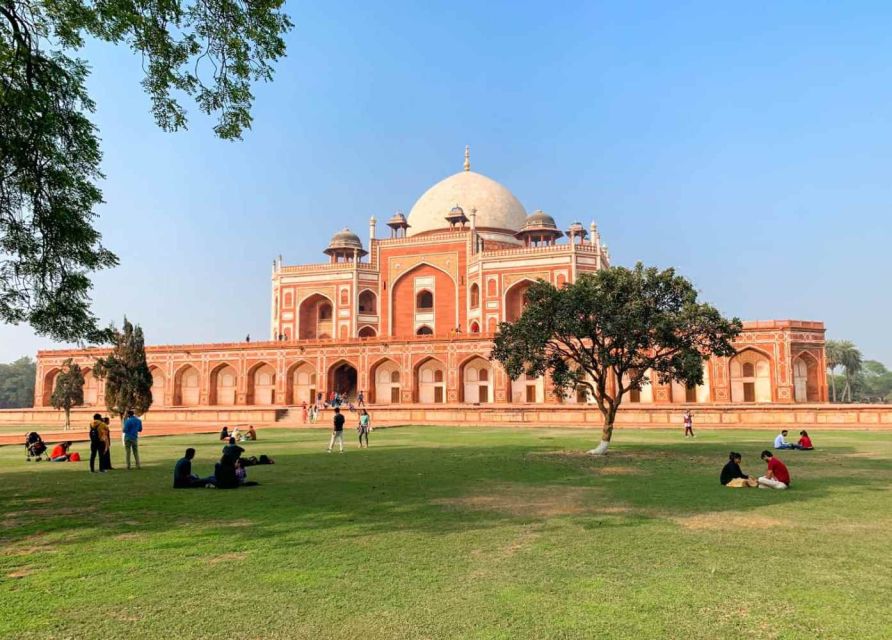 Delhi: City Tour of Old Delhi & New Delhi with Private Guide - Raj Ghat: a quieter stop with real emotional weight