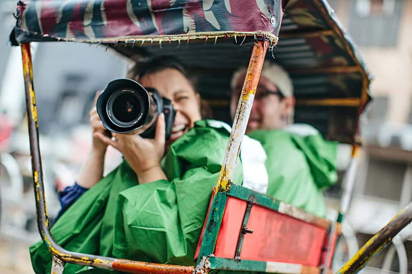 Delhi: Create Your Own Itinerary - Private Tour & Transfer - Riding the Narrow Streets: The Tuk-Tuk Moment in Old Delhi