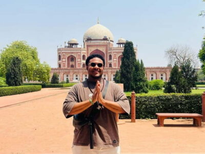 Delhi: Customizable Old and New Delhi Half or Full Day Tour - Khari Baoli Spice Lanes and Gurudwara Bangla Sahib Calm