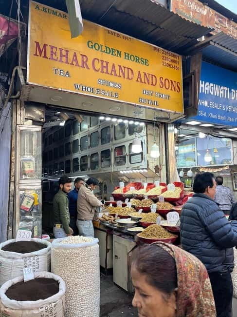 Delhi: Customized Shopping Tour with Female Consultant - Why this Delhi shopping day works better than going solo