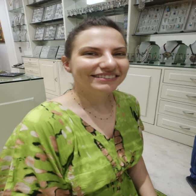 Delhi: Customized Shopping Tour with Female Consultant - Khari Baoli: spices, herbs, nuts, and that wow-factor smell