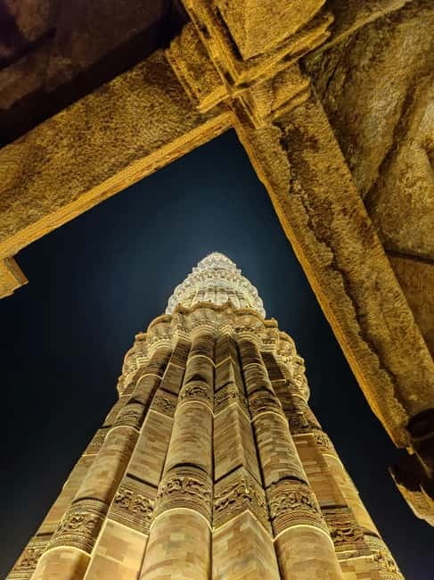 Delhi: Evening City Tour with Private Guide By Car - Price and value: what $24 buys you in real terms