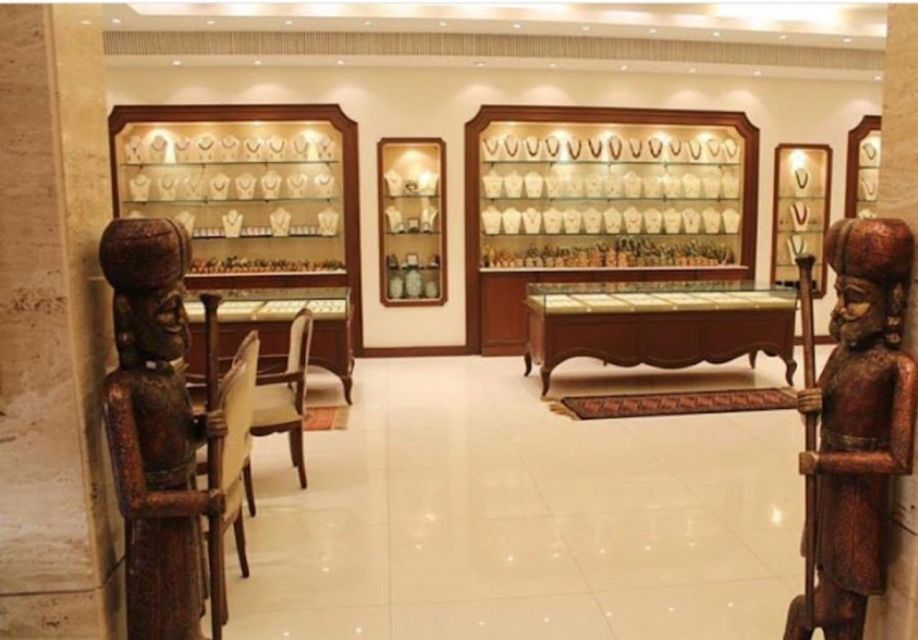 Delhi Exclusive Guided Shopping Tour in AC car and transfers - Overseas Shipping: The Biggest Practical Advantage