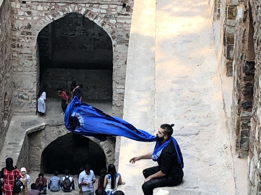 Delhi: Exclusive Private Evening Delhi Sightseeing Tour - Agrasen Ki Baoli: the optional secret-with-a-clock
