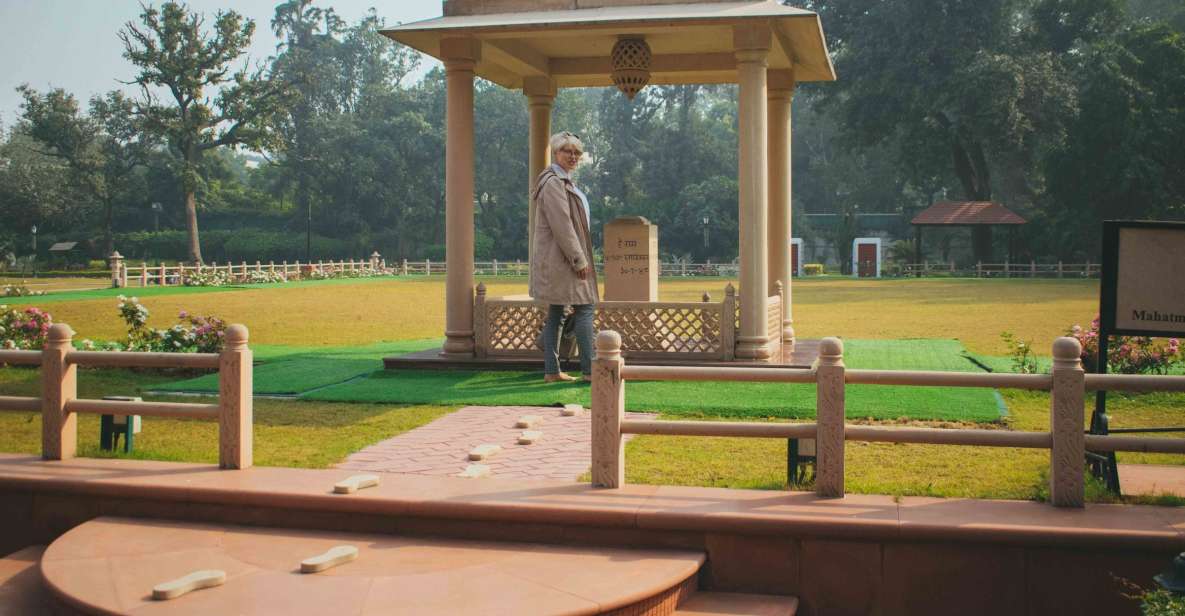 Delhi Footsteps of Mahatma Gandhi Half-Day Tour - A five-stop Gandhi run that starts at 10:00 AM