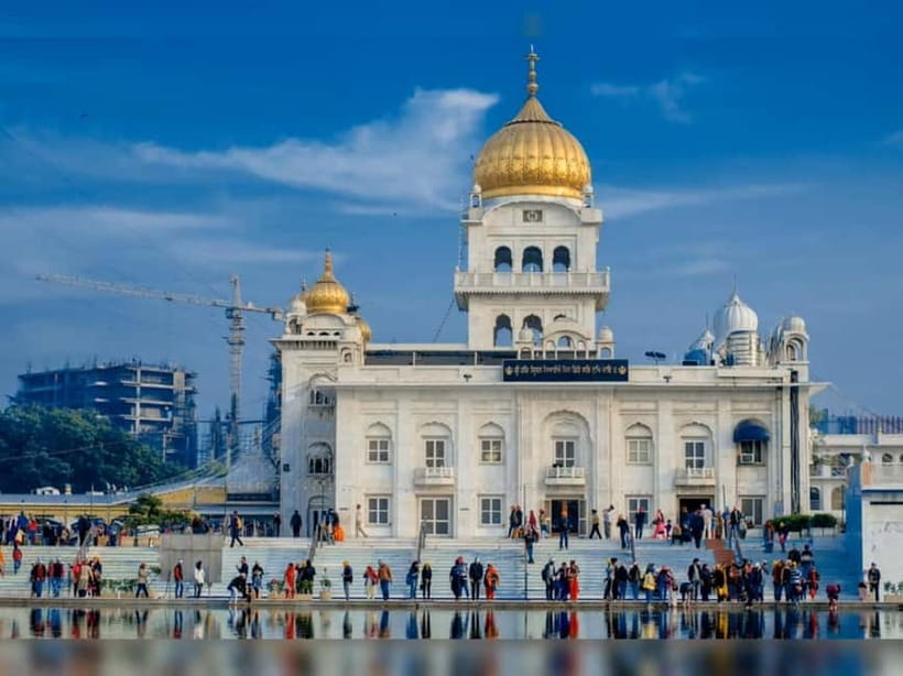 Delhi: Gurudwara Bangla Sahib Tour with Langar Meal - Key points to know before you go