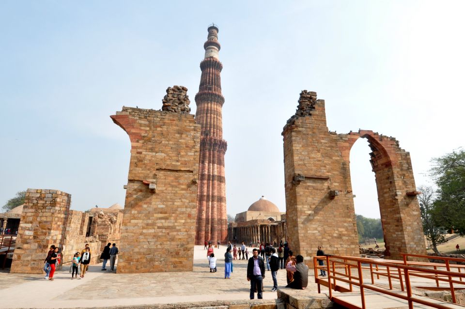 Delhi Half-Day Private City Tour with Car & Guide - Key things you’ll like about this Delhi half-day tour