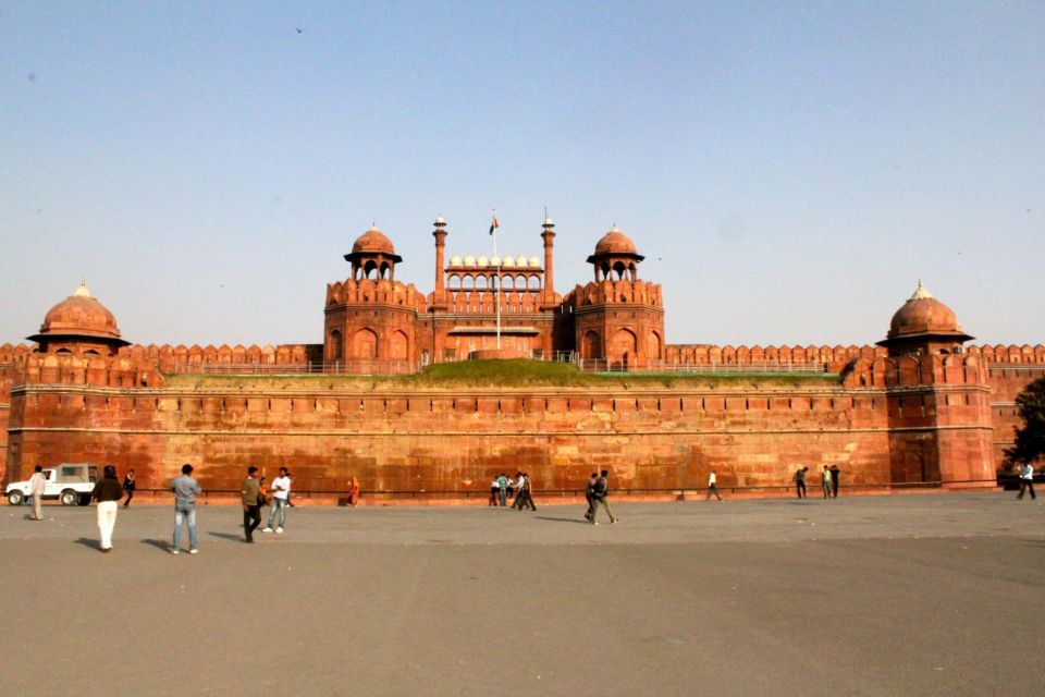 Delhi Half-Day Private City Tour with Car & Guide - How the private pickup makes Delhi feel manageable