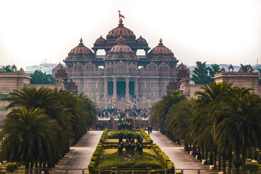 Delhi Highlights: Private Old & New Delhi with Fee Options - Old and New Delhi in one day: the route logic that works