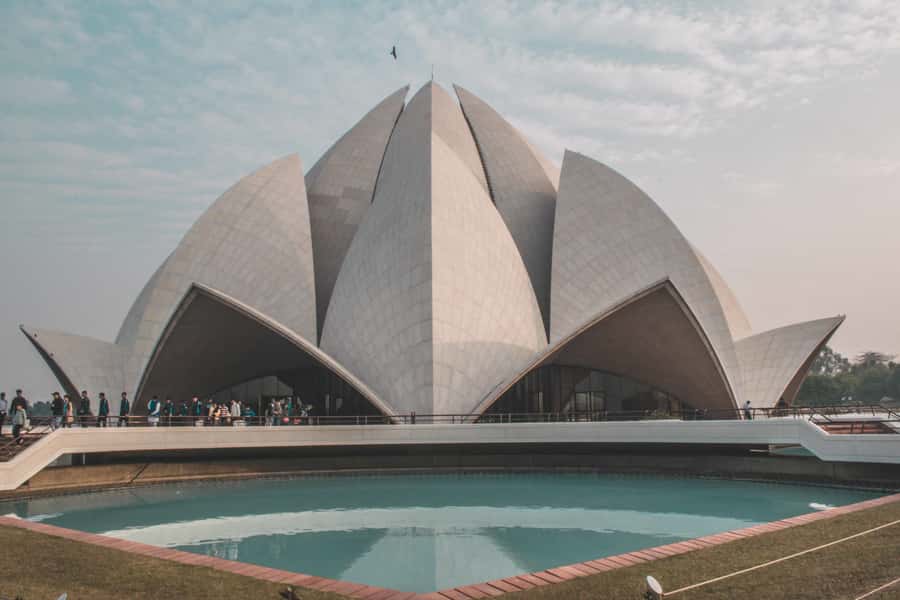 Delhi Highlights: Private Old & New Delhi with Fee Options - Red Fort exterior views: architecture first, inside access limited