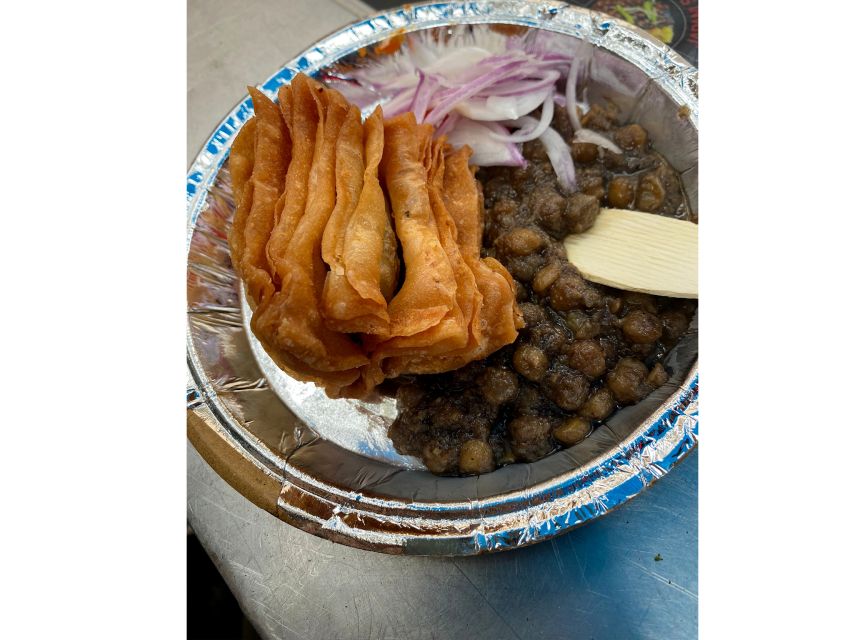 Delhi Like a Local: Food & Photography Full Day Tour - Tuk-tuk and Delhi Metro: switching gears without losing the plot