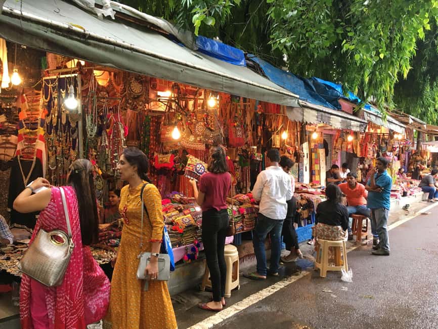 Delhi Markets: A Cultural Shopping Experience with an Expert - Key things you’ll notice on this market tour