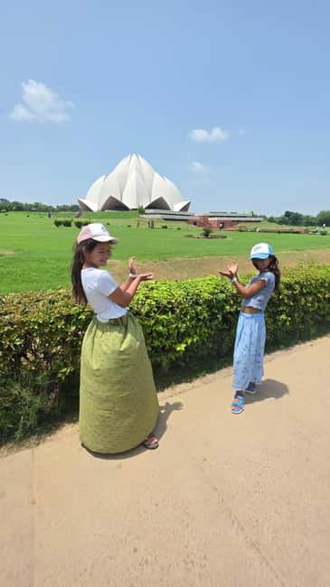 Delhi: Old And New Delhi Private Full Day & Half Day Tour - Agrasen ki Baoli: the stepwell stop most people don’t plan for