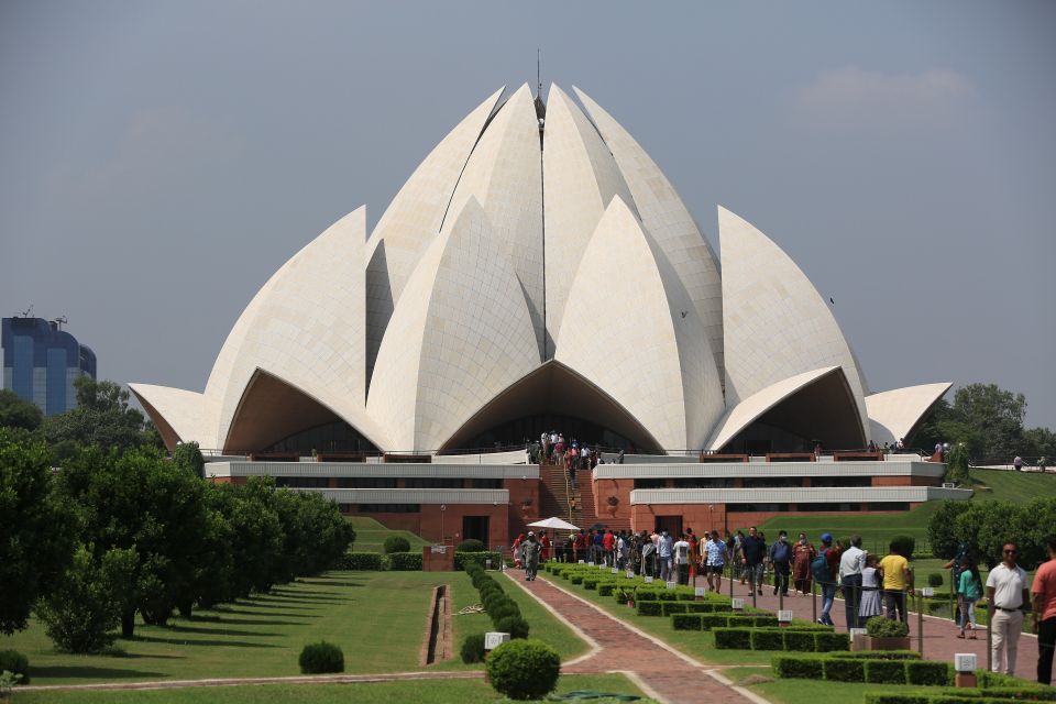 Delhi: Old Delhi and New Delhi Private Tour - Your Guide Matters More Than You Think