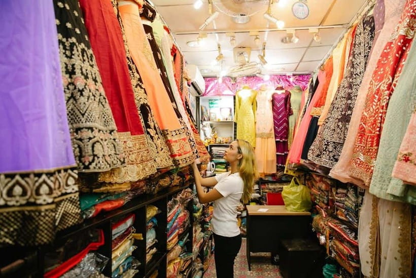Delhi: Old Delhi Guided Tour with Rickshaw & Entry Tickets - Pickup, Vehicles, and How to Make the Day Feel Effortless