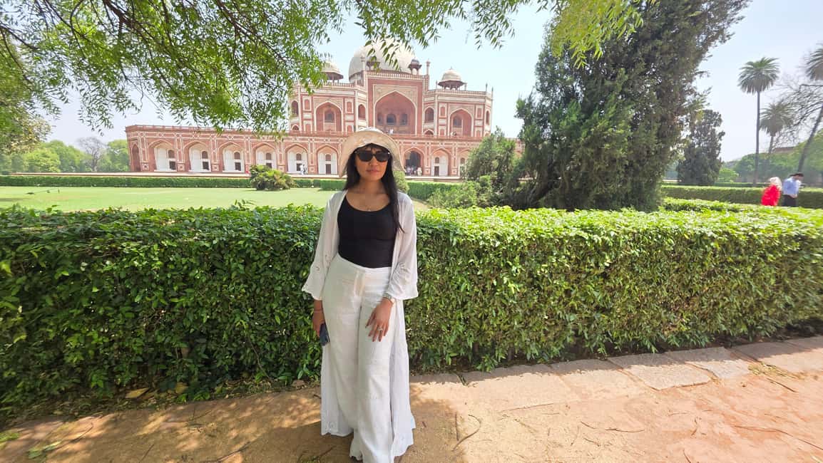 Delhi: Old Delhi & New Delhi Full & Half Day Private Tour - Jama Masjid: The Big-Feeling Start in Old Delhi