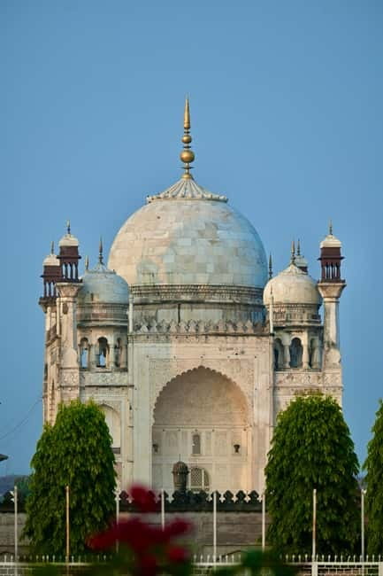 From Aurangabad: 2-Day Ajanta and Ellora Caves Private Tour - Ajanta and Ellora in two days: the smart pacing