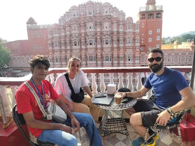 From Delhi: 2-Day Jaipur Private Guided Tour - Guide and Driver Quality: Why It Changes Everything