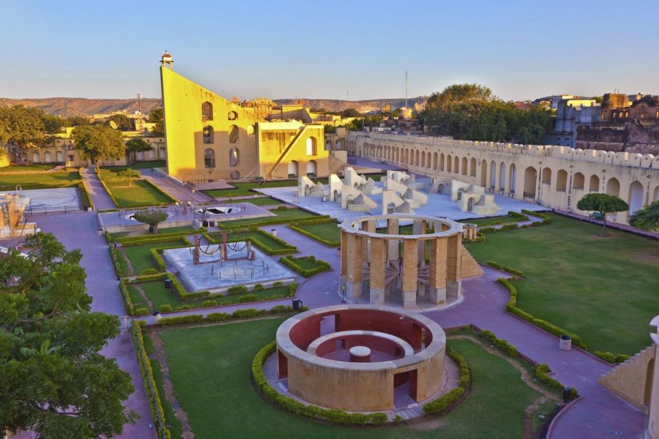 From Delhi: Private 5 Days Golden Triangle Guided Tour - Day 3 Jaipur city sights: City Palace, Jantar Mantar, and Hawa Mahal views
