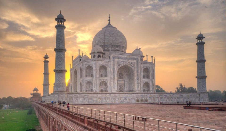 From Delhi: Private 5 Days Golden Triangle Guided Tour - Day 4 Amber Fort plus Jal Mahal, then a drive back to Delhi