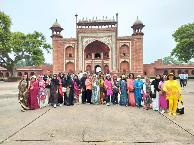 From Delhi: Same Day Taj Mahal, Agra Day Tour By Car - Private car comfort: the real win is avoiding transport stress