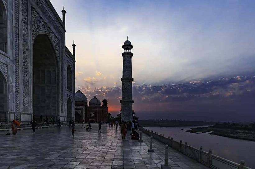 Full-Day Tour of Agra with Sunrise & Sunset at Taj Mahal - Key points to know before you go