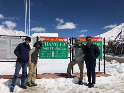 "Leh to Pangong Lake Sameday tour: A Day of Tranquil Wonders - The vehicle and driver setup: what comfort you can expect