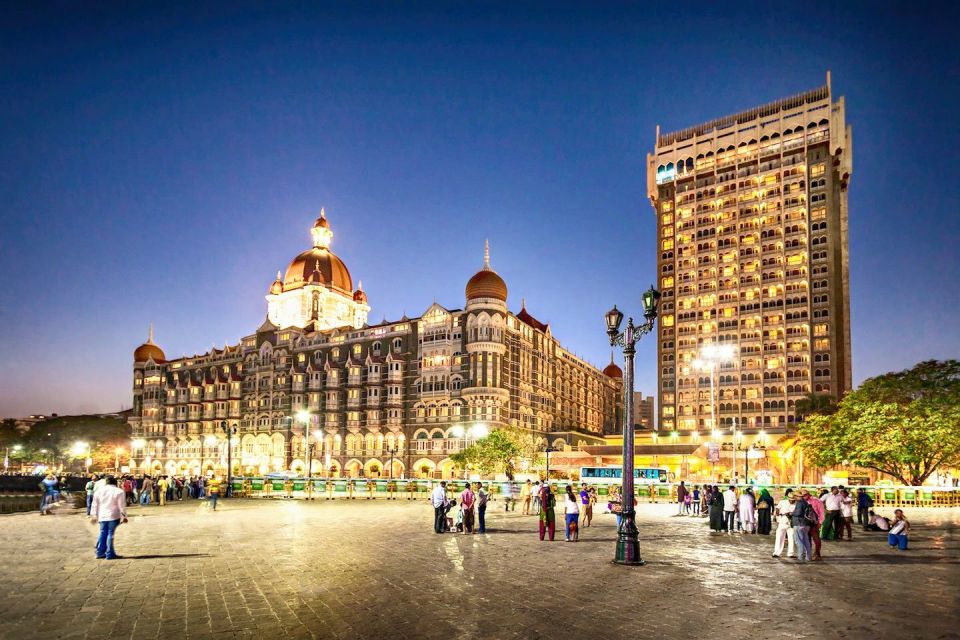 Mumbai: Full-Day Sightseeing Tour of Mumbai - Crawford Market and Marine Drive: market senses, then seaside air