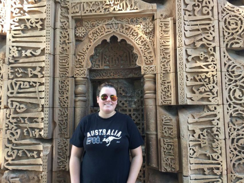 Old and New Delhi: 8-Hour Private City Tour - Red Fort and the reality of changing access days