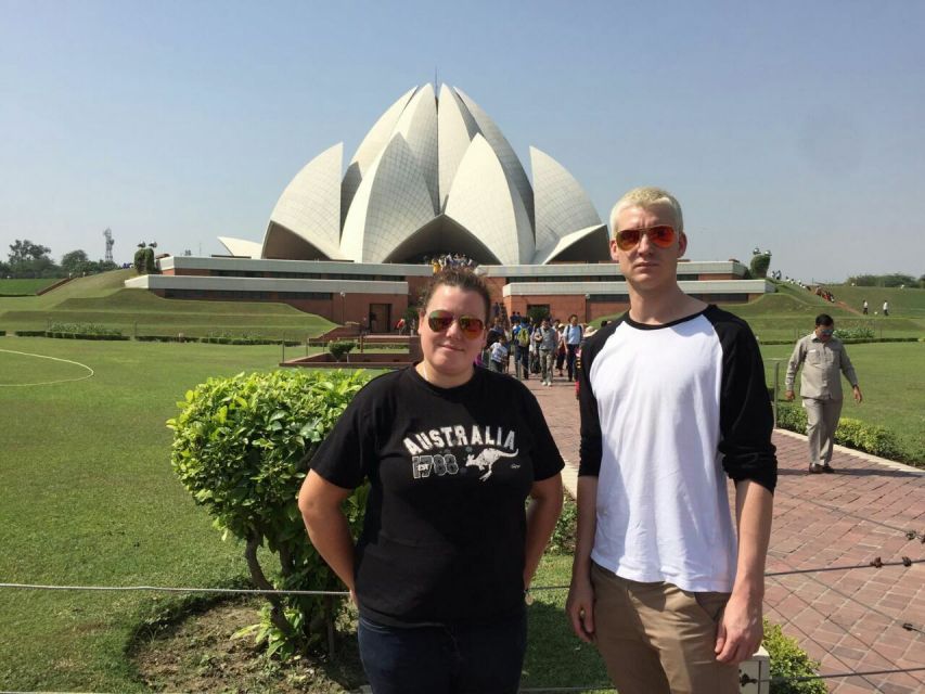 Old and New Delhi: 8-Hour Private City Tour - Price and value for an 8-hour private day